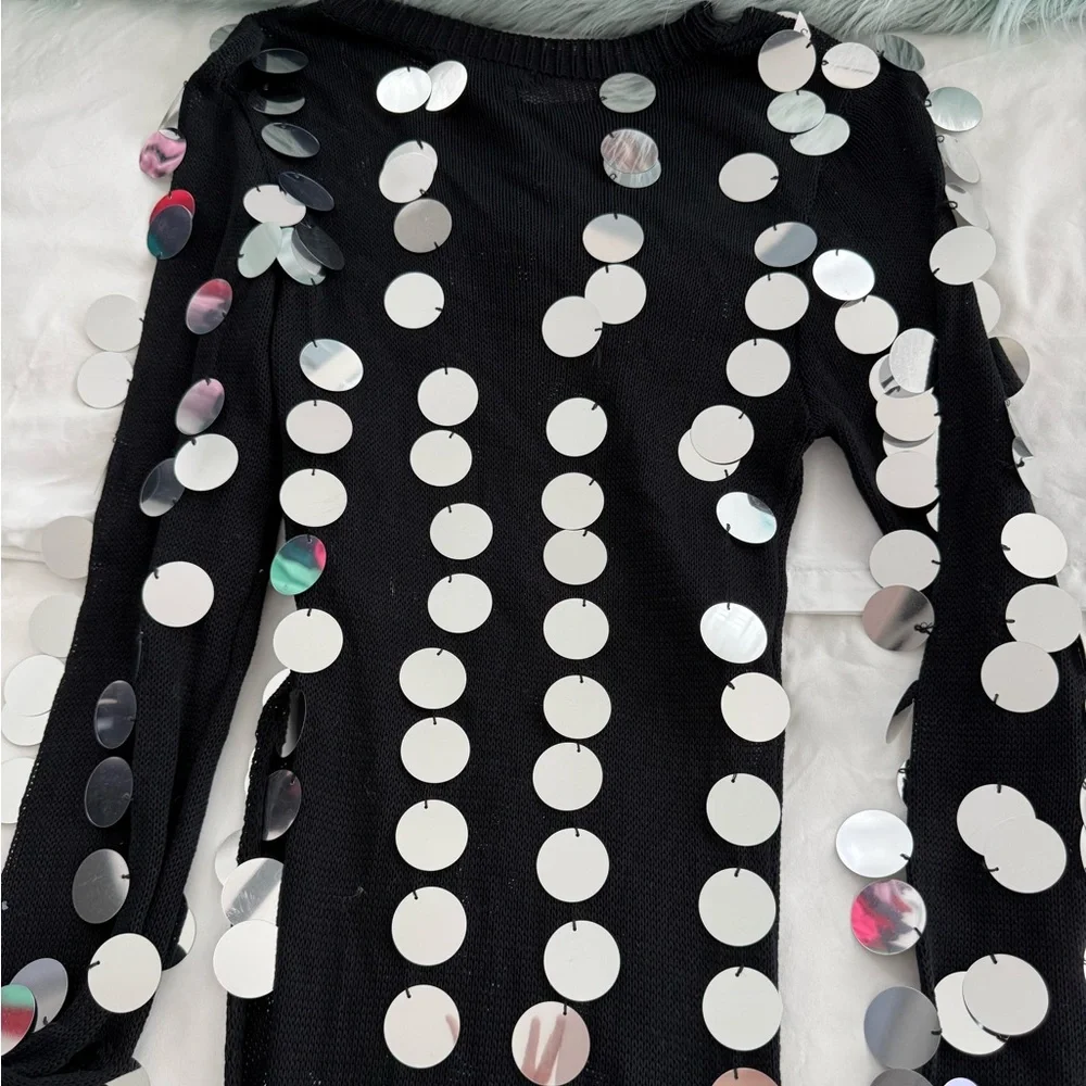 Black Sequin Long Sleeve Top - Picture 6 of 7